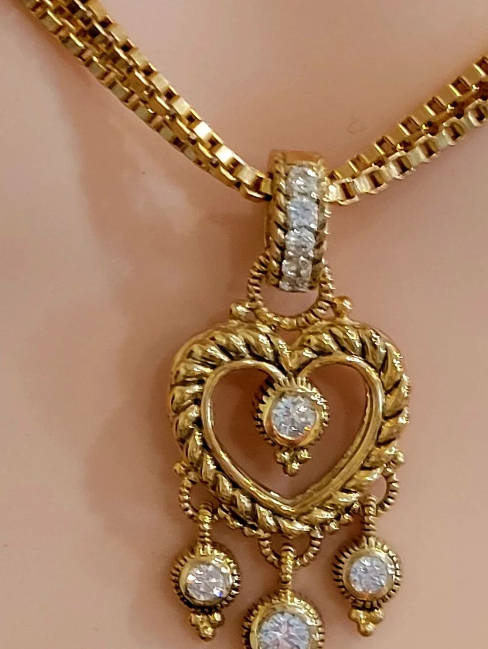 Judith Ripka,Rare Find Signature Textured Gold-tone Heart-Diamonique Necklace 18 - Picture 11 of 17